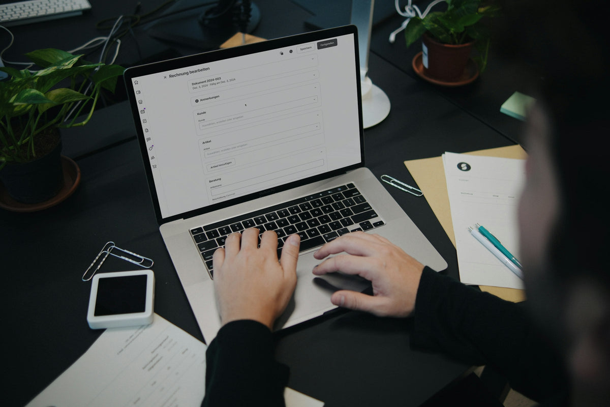 Kleinunternehmer und trotzdem Umsatzsteuervoranmeldung? Was Shopify & Co. wirklich bedeuten - Subthiel - Marco Thiel